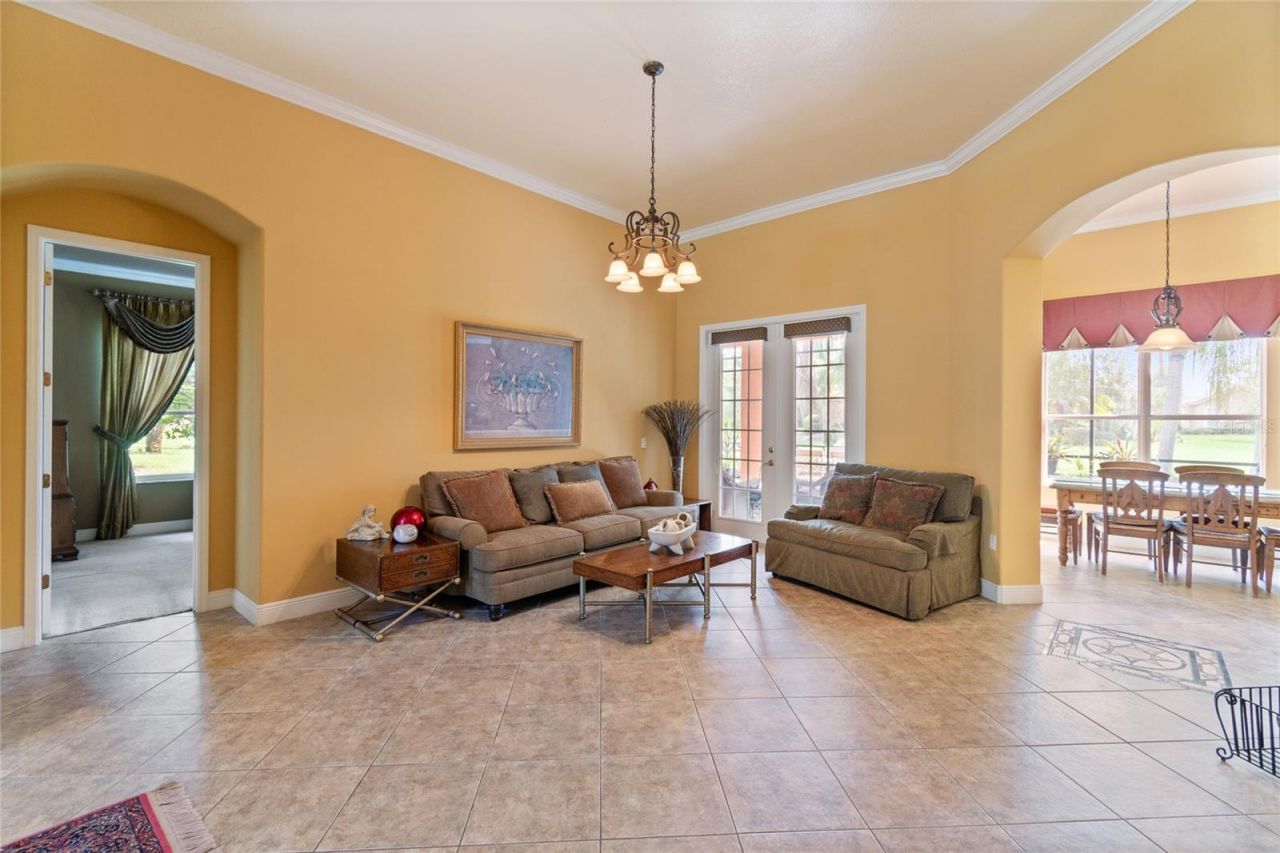 501 Montage Ln, Poinciana, FL 34759 Photo