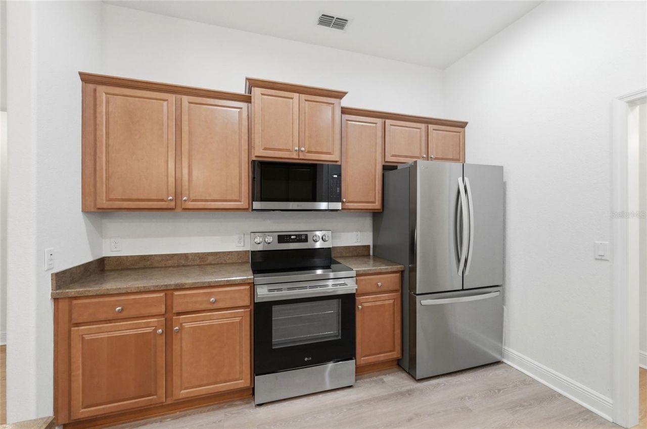 1676 Doves View Circle, Auburndale, FL 33823 Photo