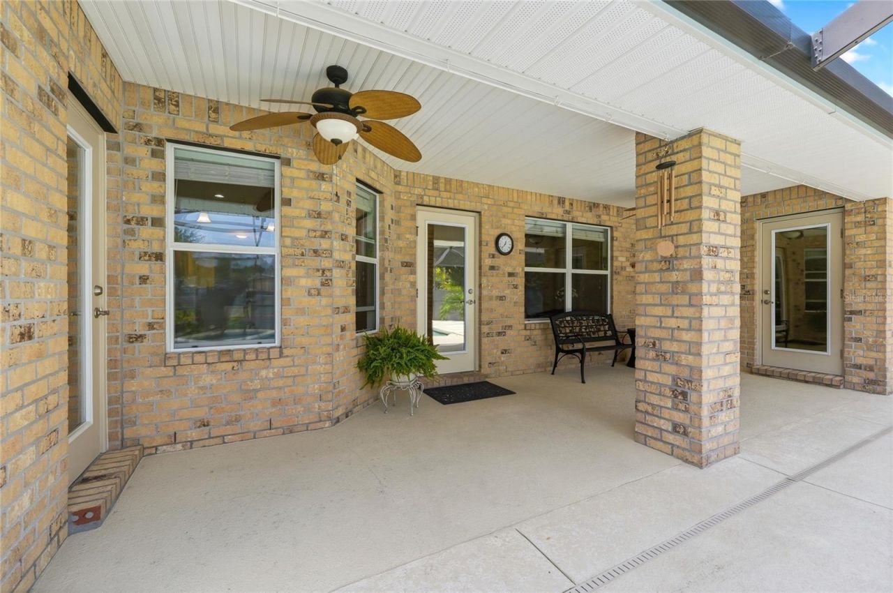 1676 Doves View Circle, Auburndale, FL 33823 Photo