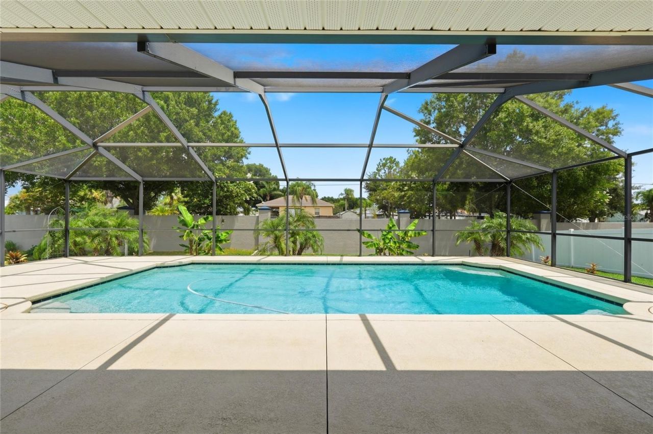 1676 Doves View Circle, Auburndale, FL 33823 Photo