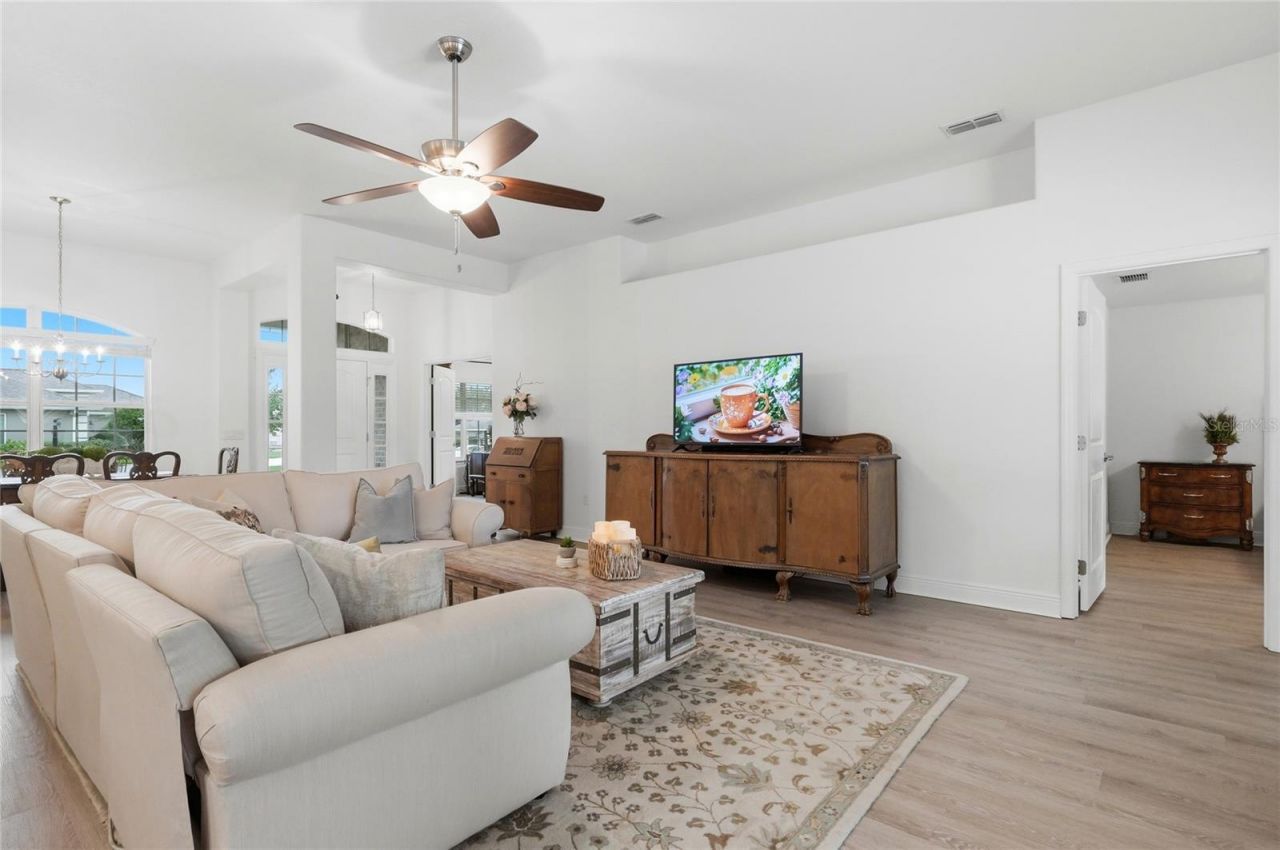 1676 Doves View Circle, Auburndale, FL 33823 Photo