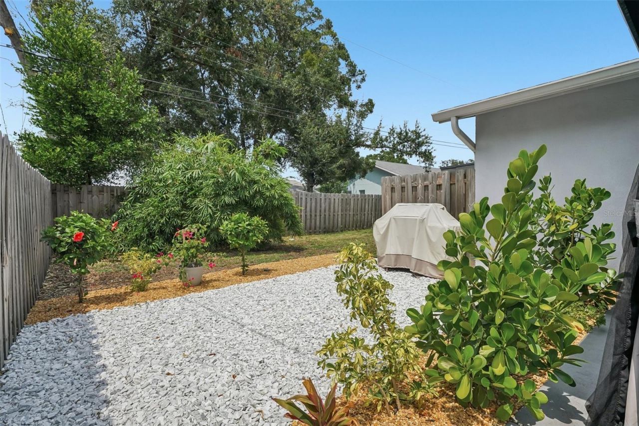 5043 14th Avenue N, Saint Petersburg, FL 33710 Photo