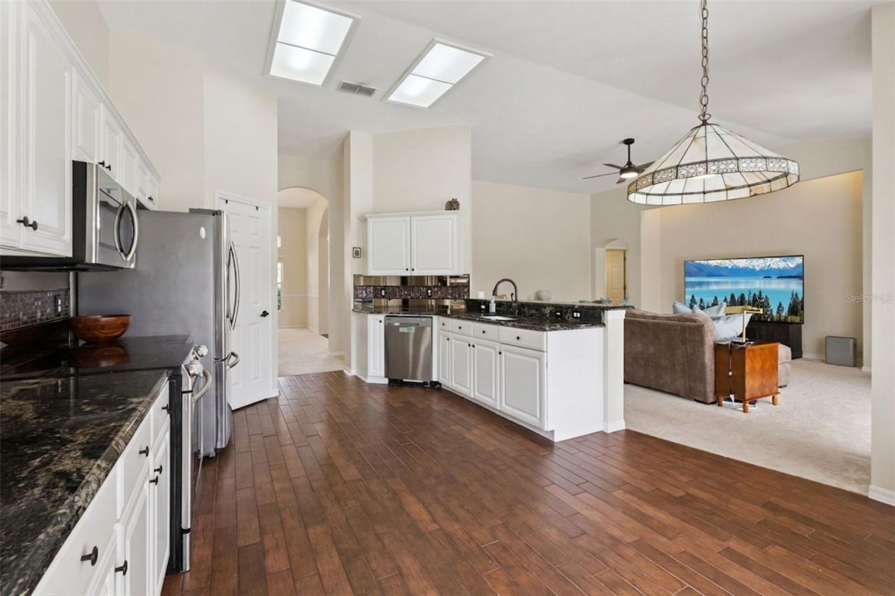 14313 Roxshire Drive, Orlando, FL 32837 Photo