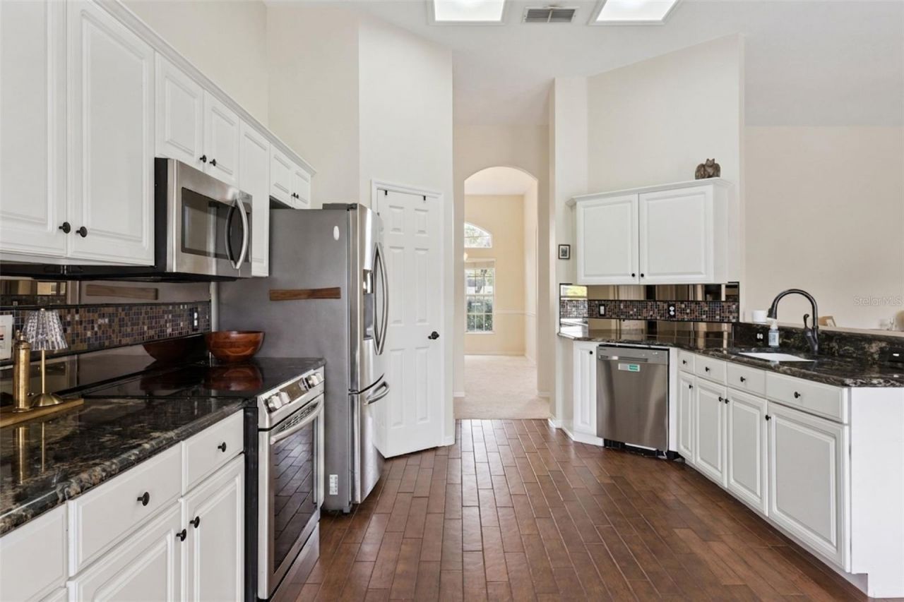 14313 Roxshire Drive, Orlando, FL 32837 Photo