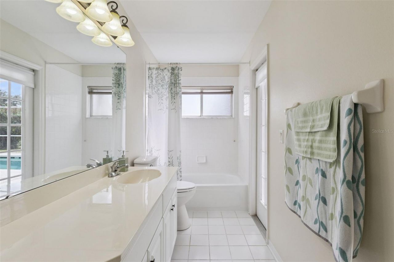 14313 Roxshire Drive, Orlando, FL 32837 Photo