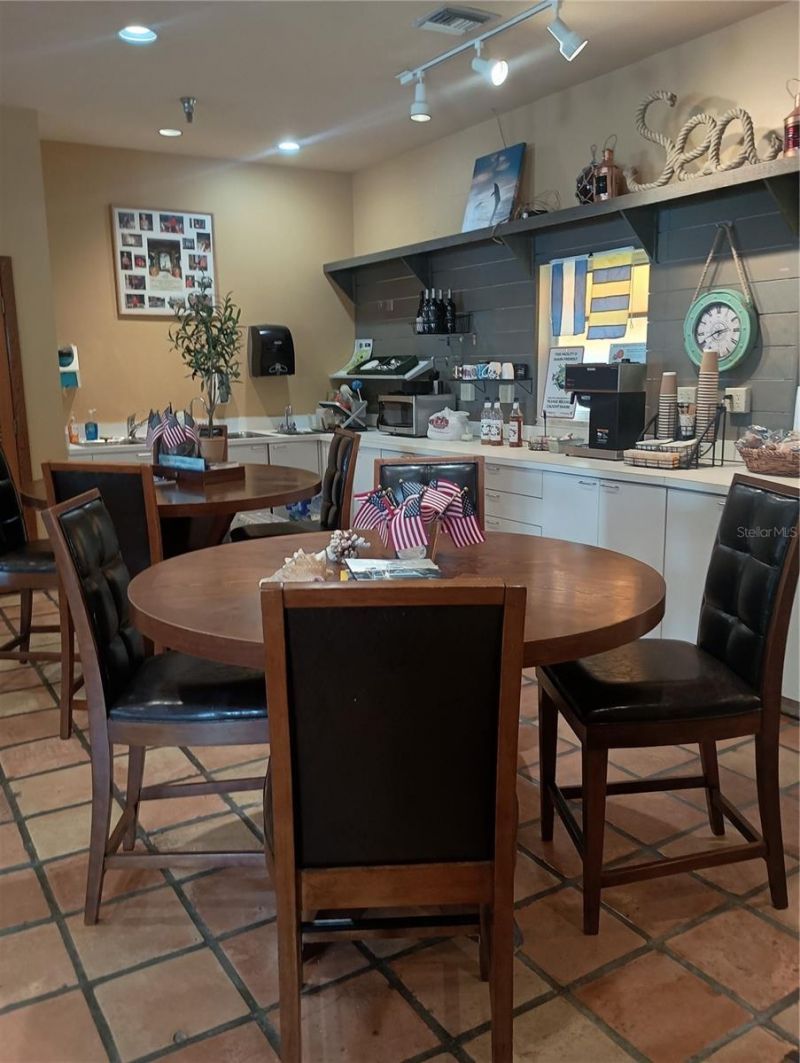 2600 Harbourside Drive, Unit P-05, Longboat Key, FL 34228 Photo