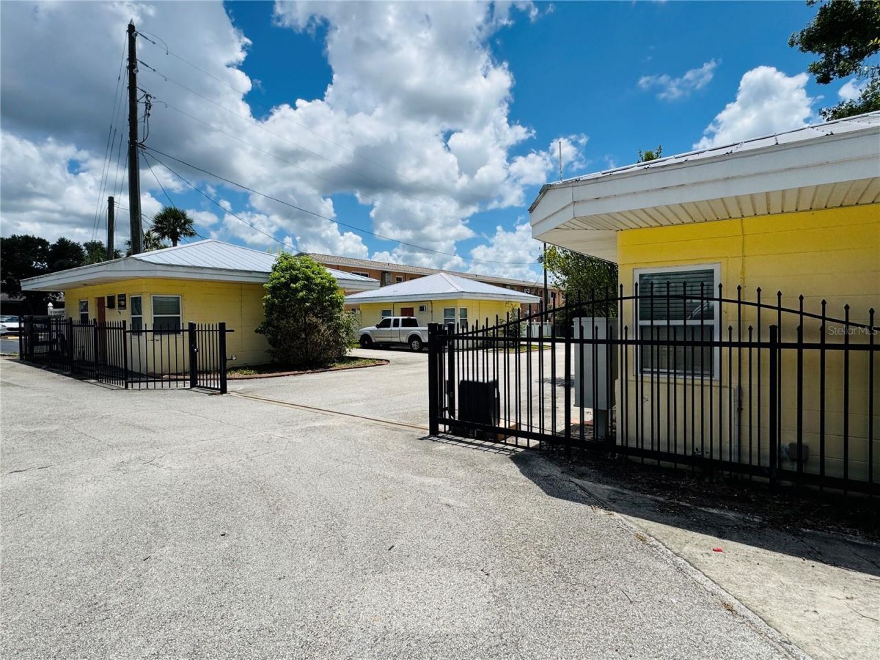 2121 Lakeview Drive, Sebring, FL 33870 Photo