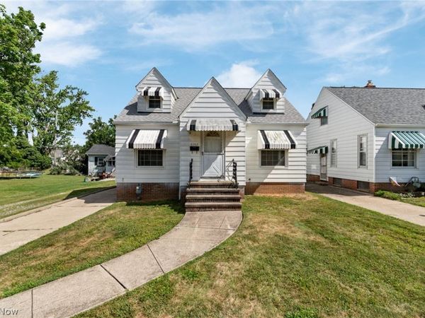 8202 Dorothy Avenue , Parma, OH 44129