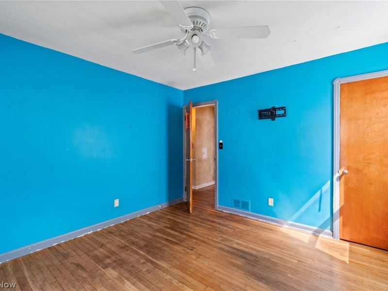 8202 Dorothy Avenue, Parma, OH 44129 Photo 12