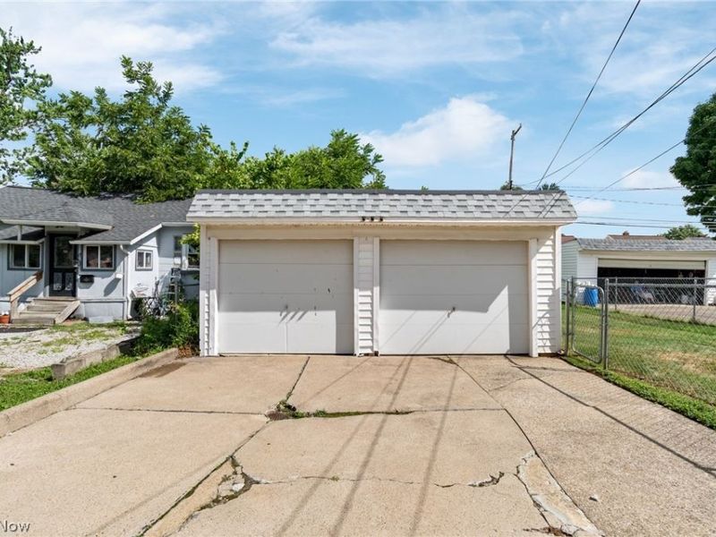 8202 Dorothy Avenue, Parma, OH 44129 Photo 27