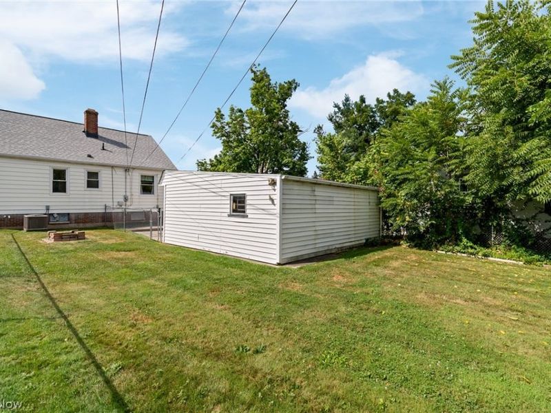 8202 Dorothy Avenue, Parma, OH 44129 Photo 30