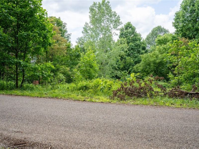 Windy Ridge , Dennison, OH 44621 Photo 34