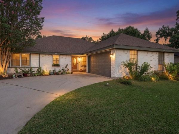308 Susana DR, Georgetown, TX 78628