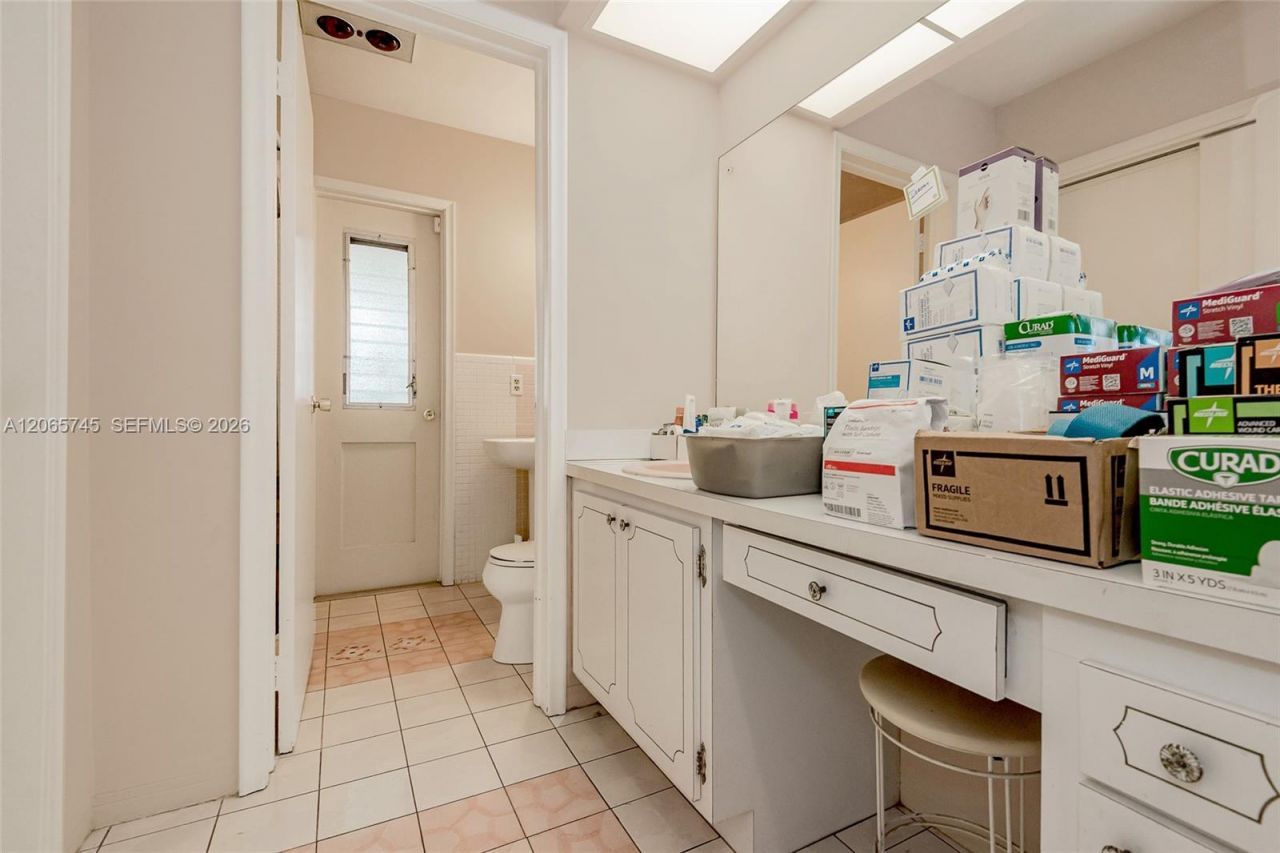 5013 Arthur St, Hollywood, FL 33021 Photo
