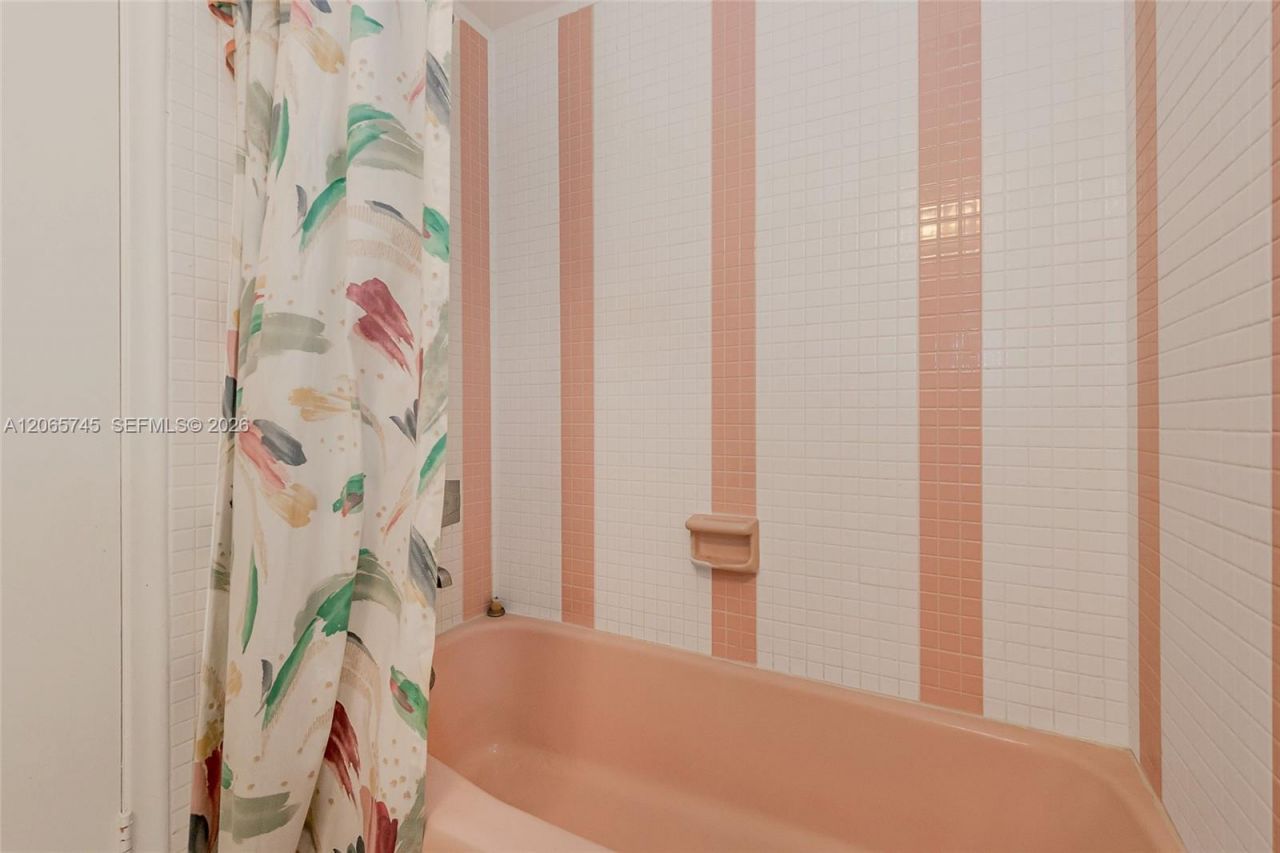 5013 Arthur St, Hollywood, FL 33021 Photo