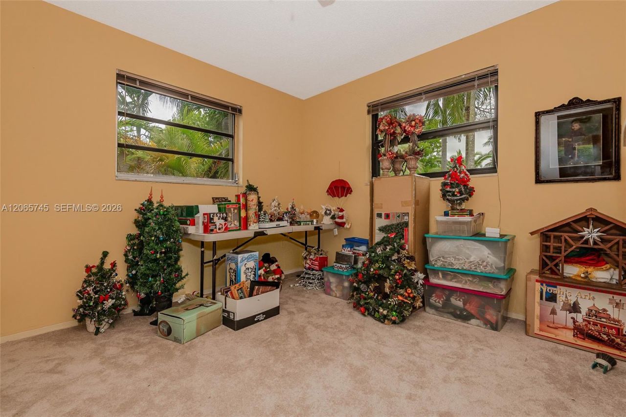 5013 Arthur St, Hollywood, FL 33021 Photo
