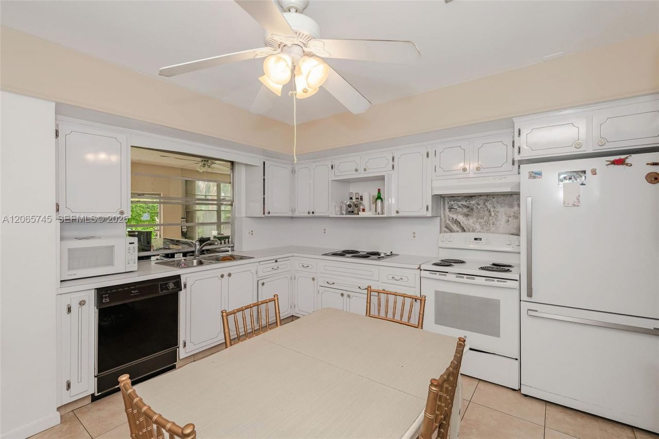 5013 Arthur St, Hollywood, FL 33021 Photo