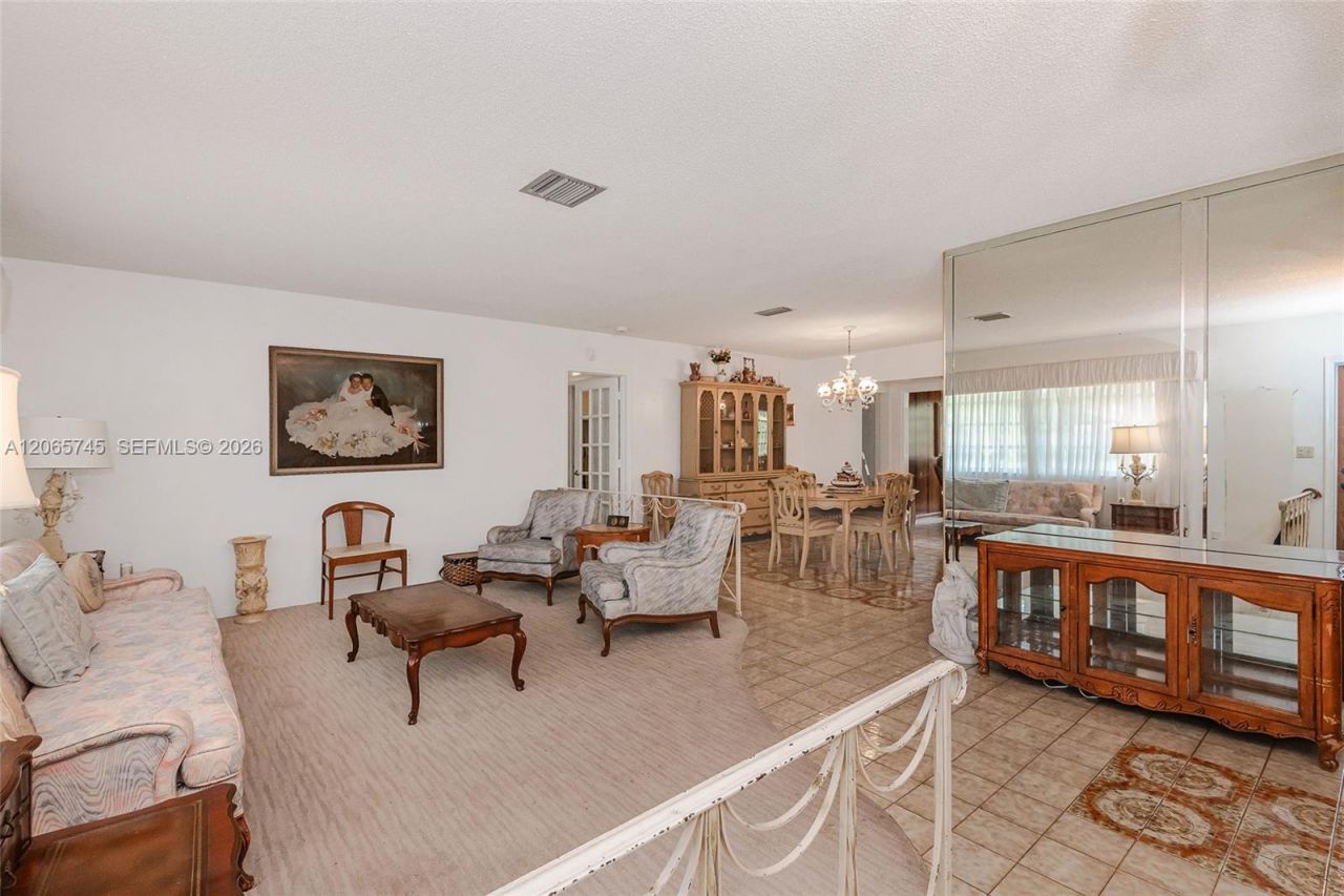 5013 Arthur St, Hollywood, FL 33021 Photo