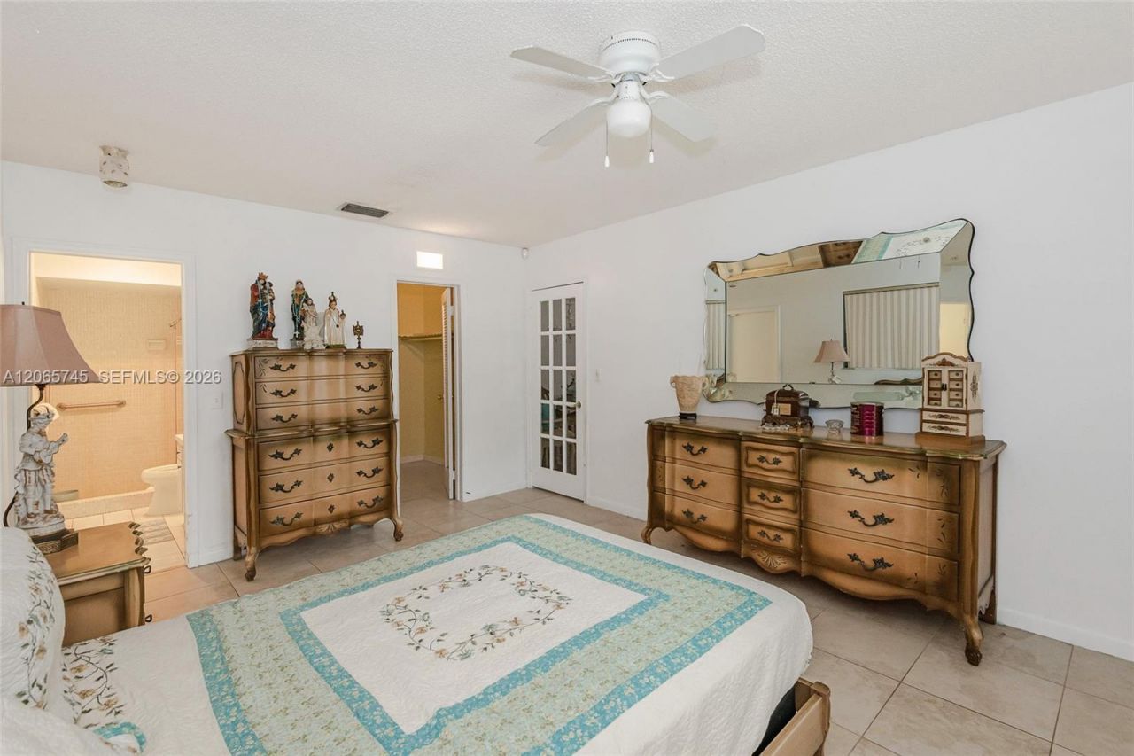 5013 Arthur St, Hollywood, FL 33021 Photo