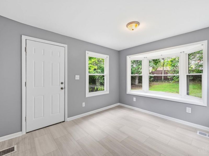 1464 Dordine Lane, North College Hill, OH 45231 Photo 14