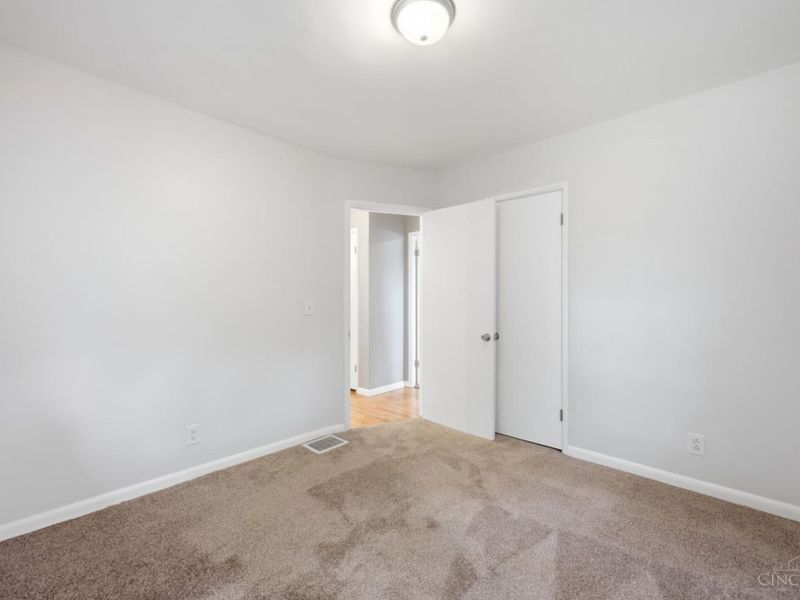 1464 Dordine Lane, North College Hill, OH 45231 Photo 18