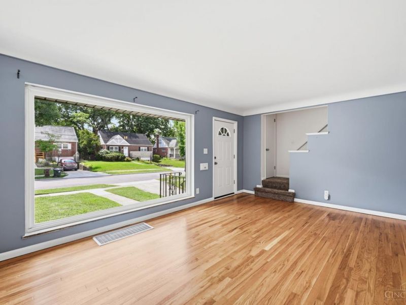 1464 Dordine Lane, North College Hill, OH 45231 Photo 6