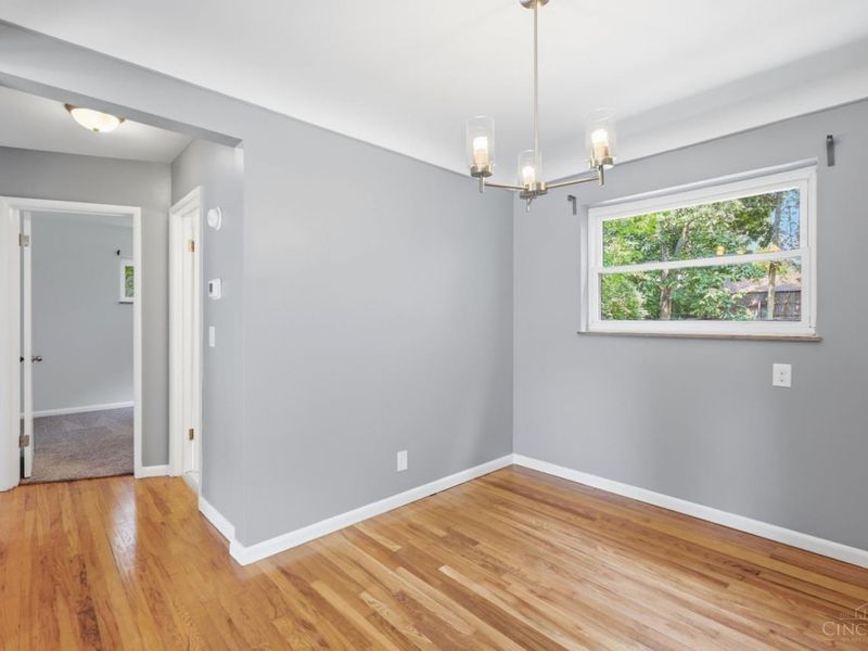 1464 Dordine Lane, North College Hill, OH 45231 Photo 9