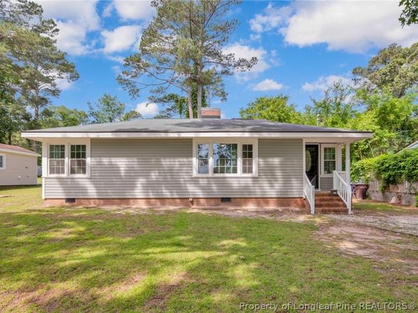 1001 Ivy Road, Fayetteville, NC 28303