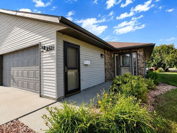 2521 SE 4th Avenue, Aberdeen, SD 57401