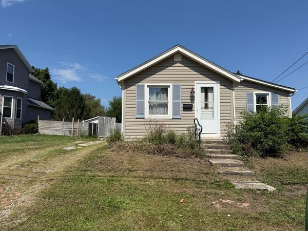 318 W 9th Street, Marysville, OH 43040