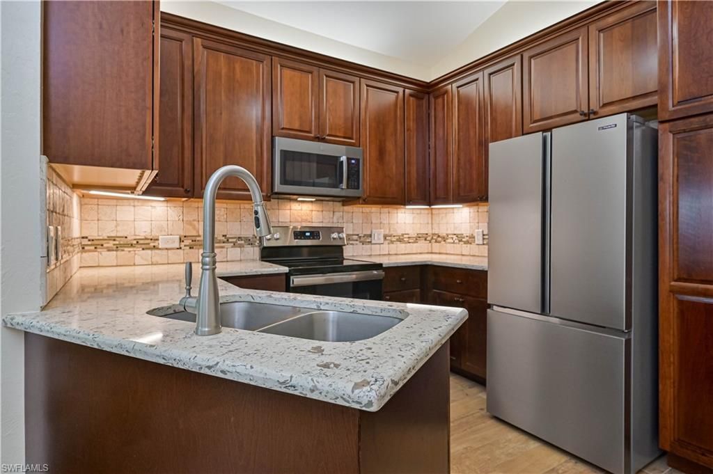 13511 Siesta Pines Ct, Fort Myers, FL 33908 Photo