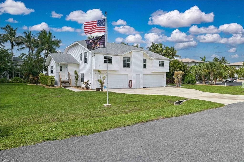 13511 Siesta Pines Ct, Fort Myers, FL 33908 Photo