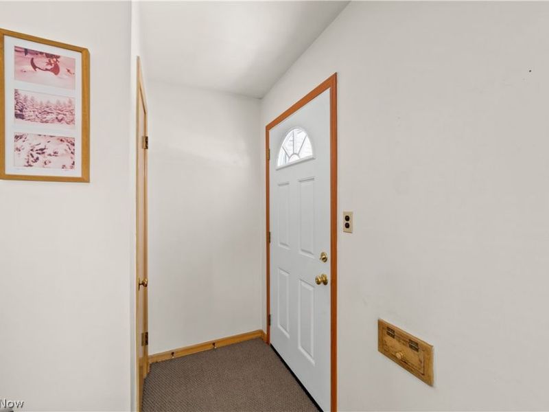 4677 Southwood Drive, Brooklyn, OH 44144 Photo 3
