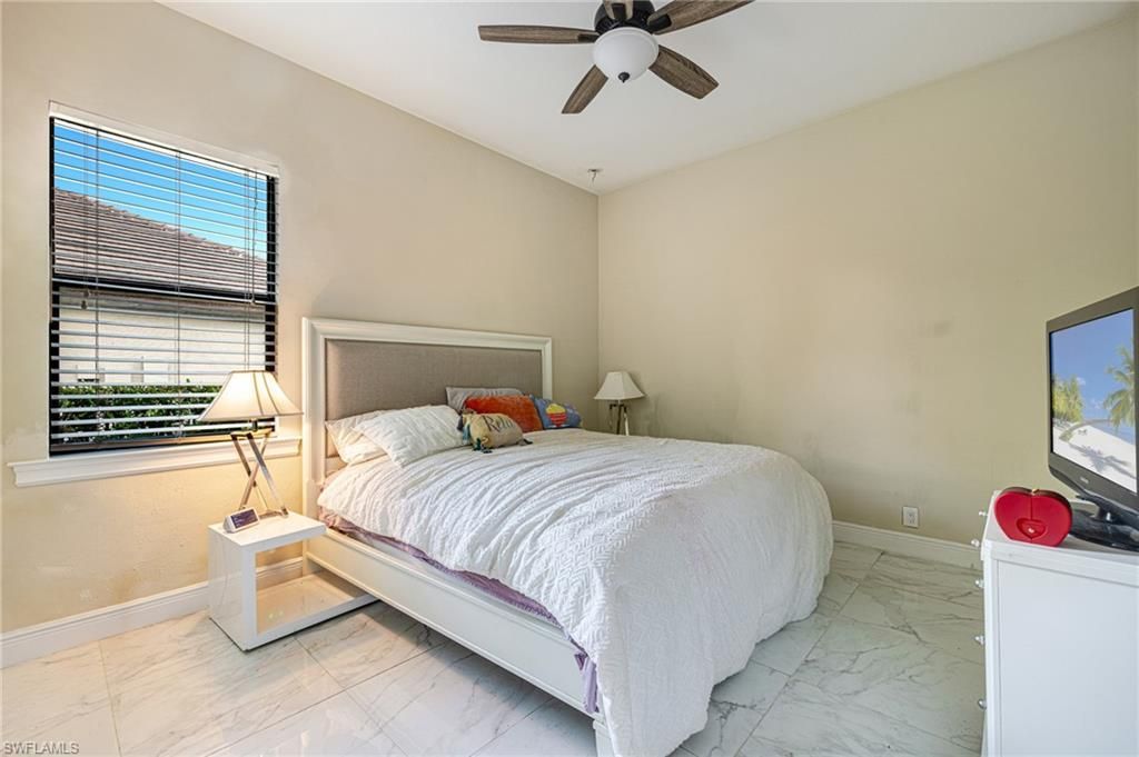 6871 Lakewood Isle Dr , Fort Myers, FL 33908 Photo