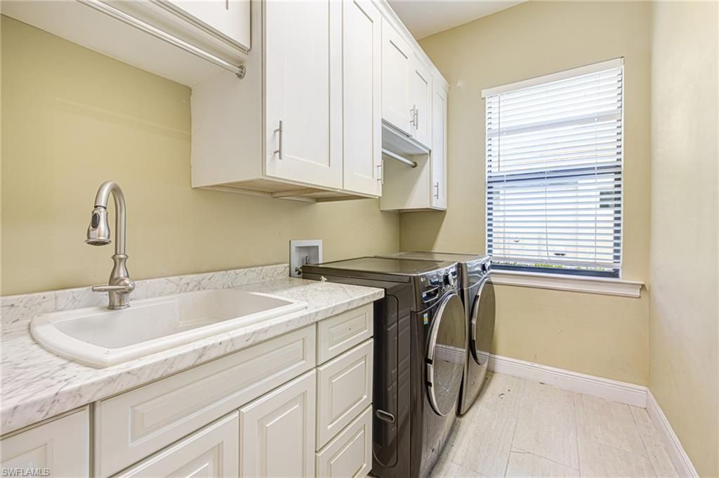6871 Lakewood Isle Dr , Fort Myers, FL 33908 Photo