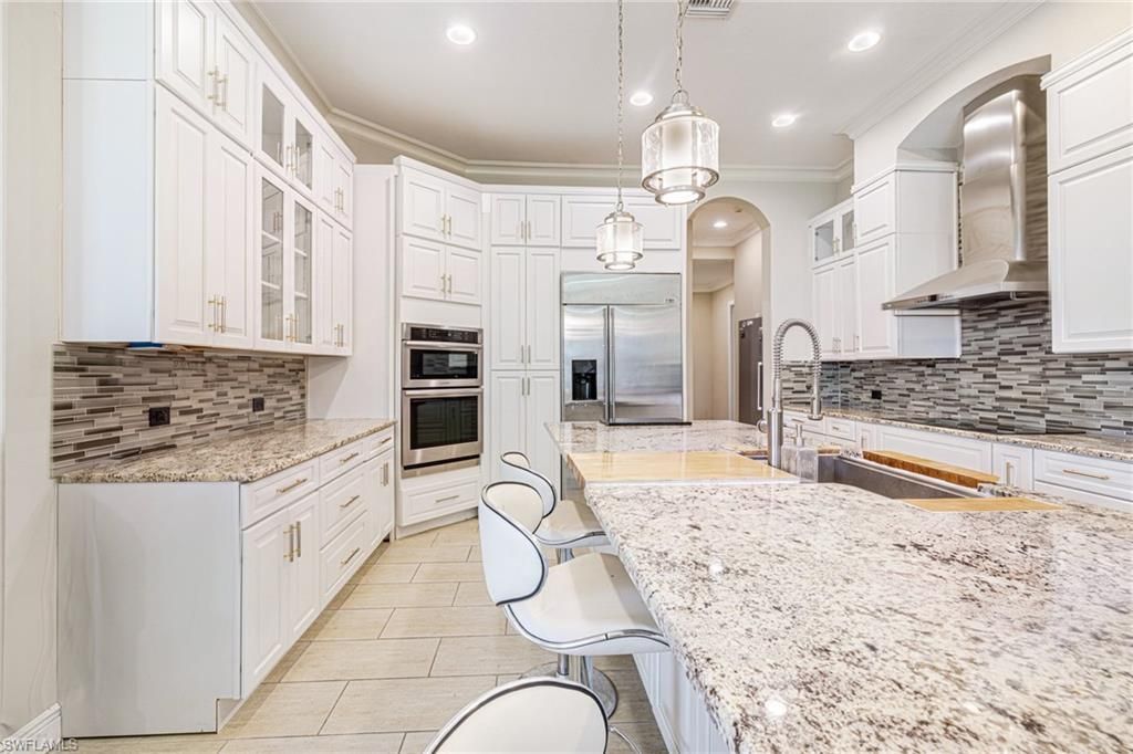 6871 Lakewood Isle Dr , Fort Myers, FL 33908 Photo