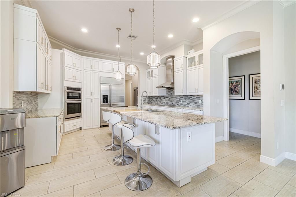 6871 Lakewood Isle Dr , Fort Myers, FL 33908 Photo