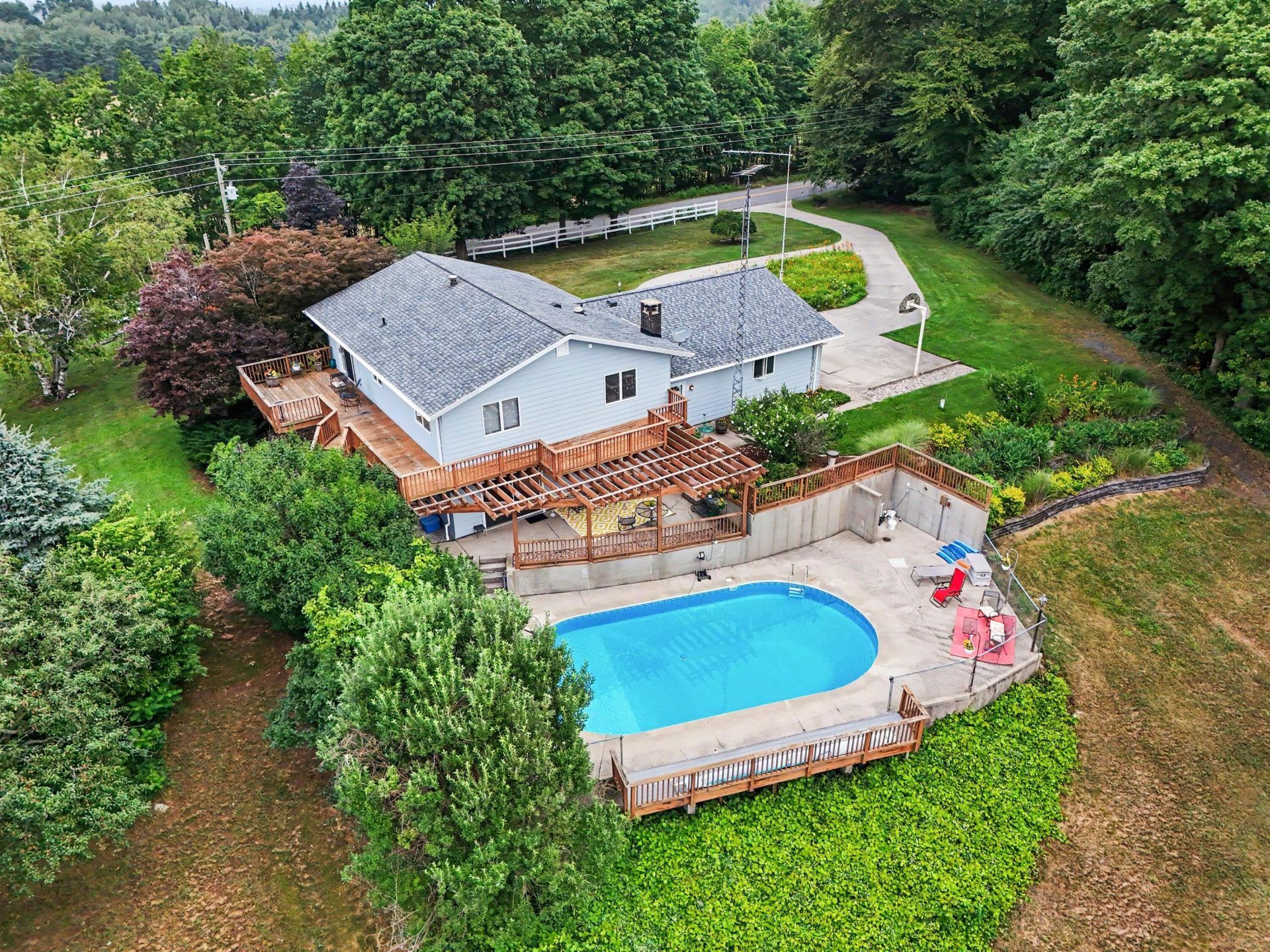 4213 W Taylor Road, Hart, MI 49420 Main Photo