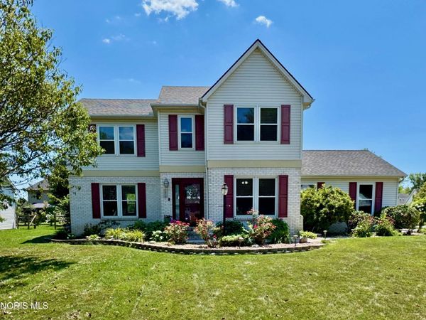 1628 Ridge Cross Road , Perrysburg, OH 43551