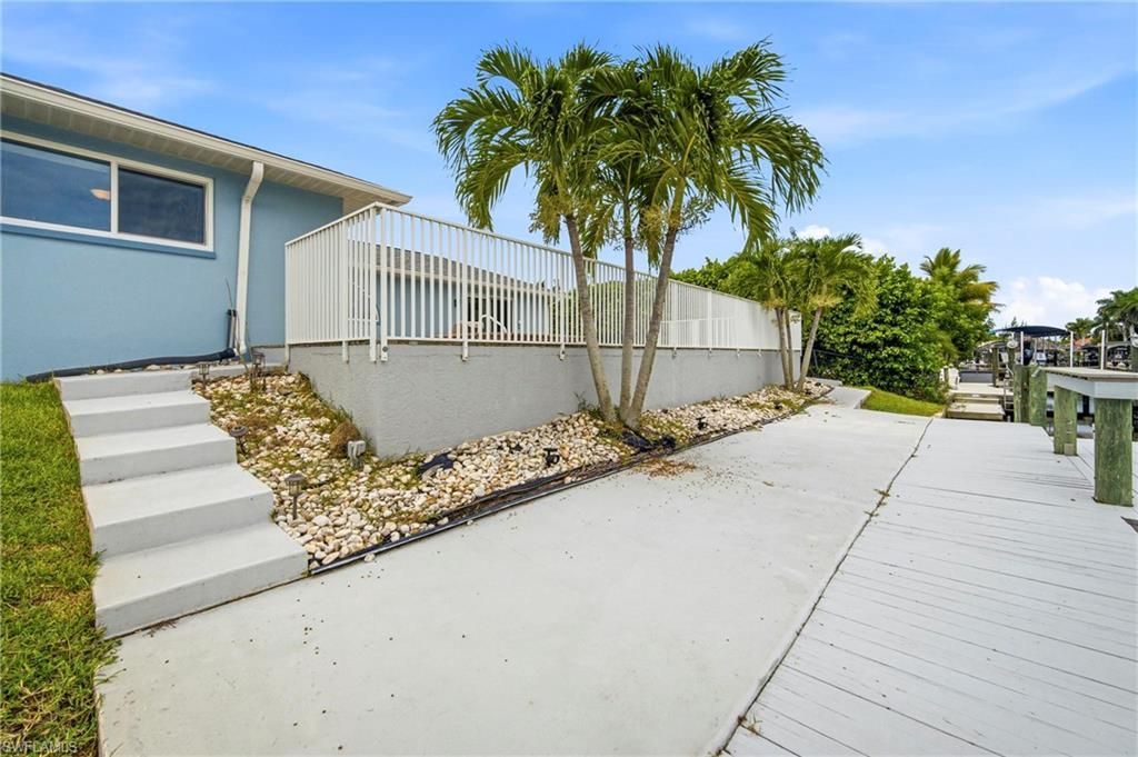 1409 SW 43rd Ter , Cape Coral, FL 33914 Photo