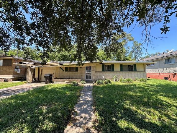 4810 GAWAIN Drive , New Orleans, LA 70127