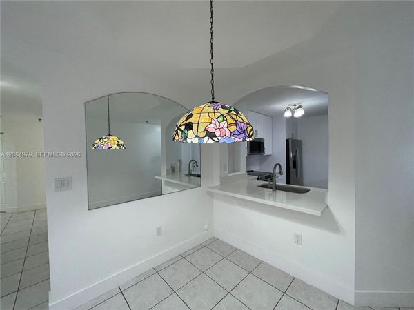 905 NW 82nd Ave , Unit 111-B, Miami, FL 33126