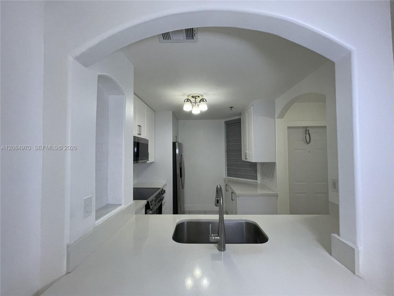905 NW 82nd Ave, Unit 111-B, Miami, FL 33126 Photo
