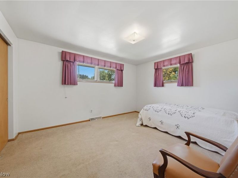 3304 Beverly Avenue NE, Canton, OH 44714 Photo 16