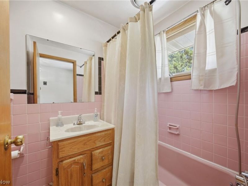 3304 Beverly Avenue NE, Canton, OH 44714 Photo 29