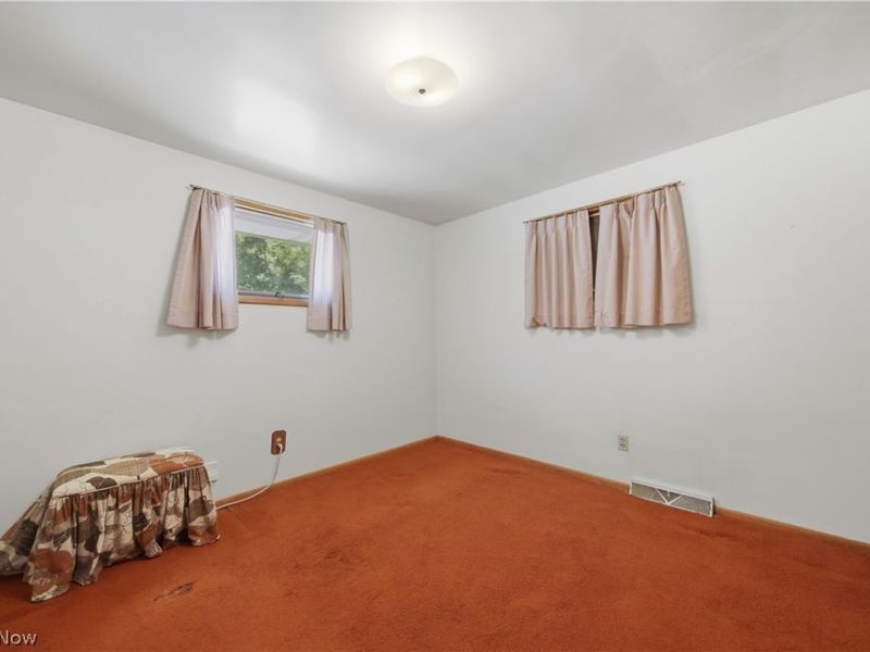 3304-3306 Beverly Avenue NE, Canton, OH 44714 Photo 18