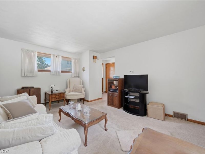 3304-3306 Beverly Avenue NE, Canton, OH 44714 Photo 25