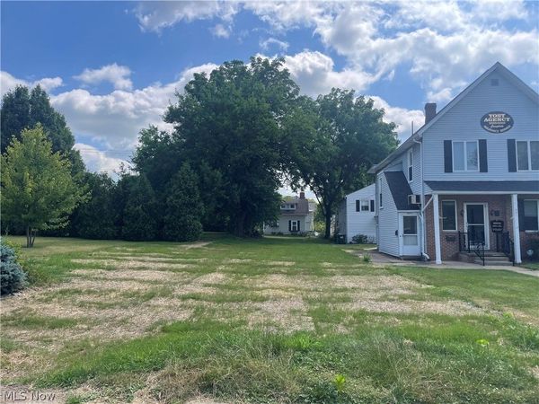 423 N Market Street , Wooster, OH 44691