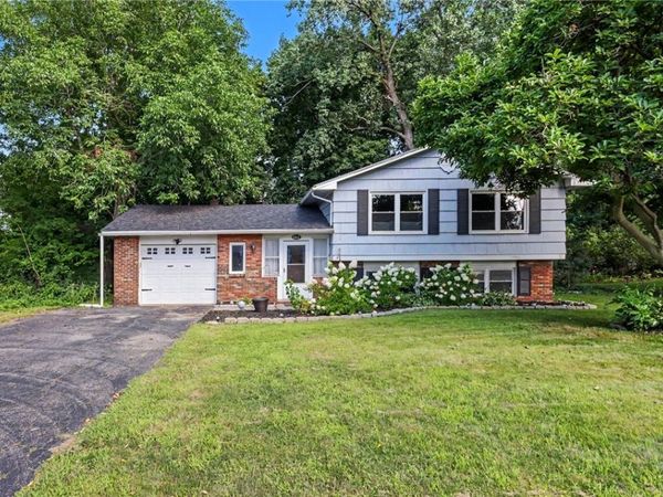 1062 Long Pond Road , Rochester, NY 14626