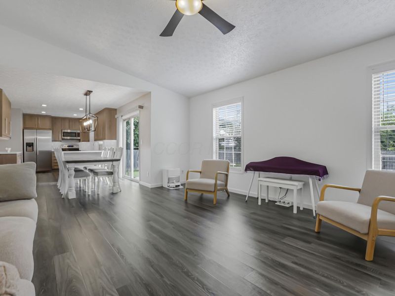 1406 Meeks Meadow Drive , Columbus, OH 43223 Photo 10